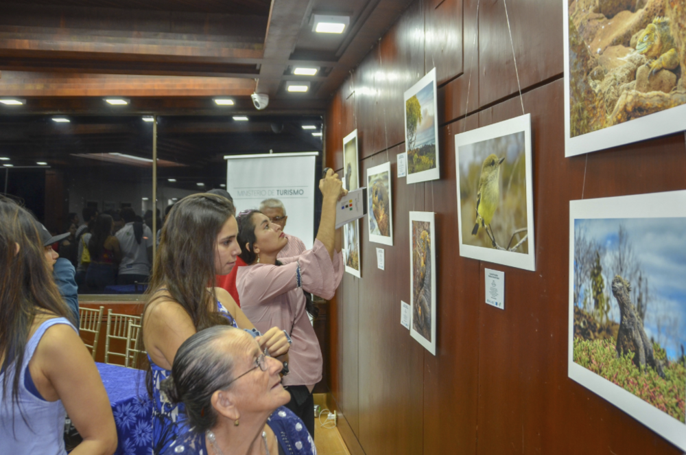 Figure 18. Inauguration of the “Galapagos Natural Inspiration” exhibit in 2018. Photo: Andrés Morales